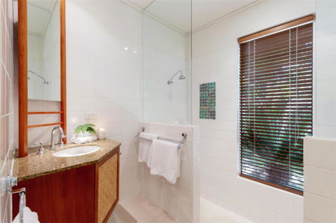 Balinese Beachfront Villa - Foster Accommodation 1