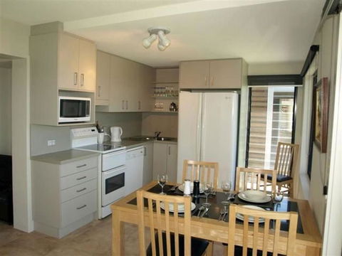 AtBLUEYS - Foster Accommodation 6