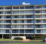 Oceanic 28 on the Beach - Foster Accommodation