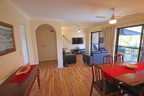 Hawaiian Gardens Unit 3 - Foster Accommodation 5