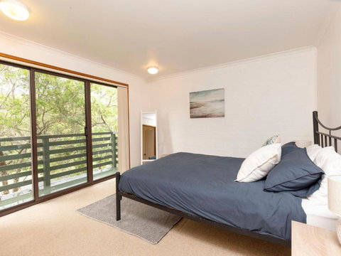 LingaLonga - Foster Accommodation 3