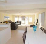 Sunbakers - Foster Accommodation