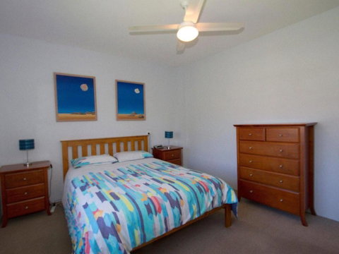 Sandcastle 7 - Foster Accommodation 4