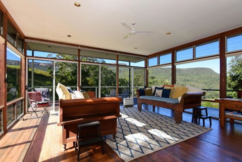 Budderoo Unique With 270 Degree Views! - Foster Accommodation 2