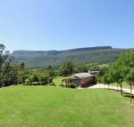 Bottlebrush Lodge Great views  a pool - Foster Accommodation