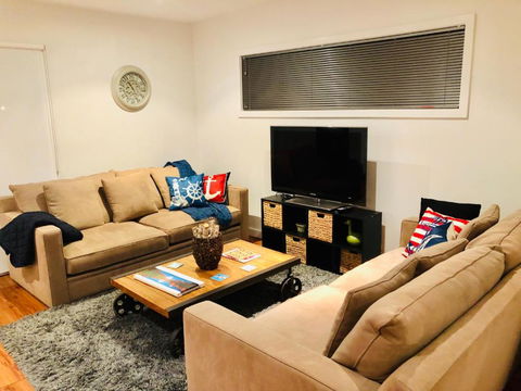 2 Bedroom Townhouse Family & Corporate Bookings Only - Foster Accommodation 2