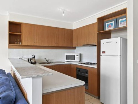 APARTMENT 29 PACIFIC APARTMENTS Grand Escape With Ocean Views - Foster Accommodation 6