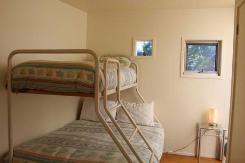 NORTHPOINT 1 - Foster Accommodation 5