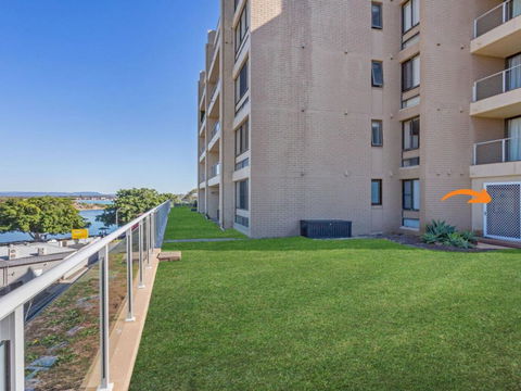 Garden Apartment At Forster Tower - Foster Accommodation 4