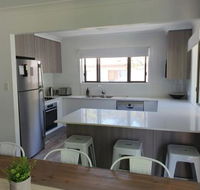 12 Cooloola Drive Family home close to beach pet friendly - Foster Accommodation