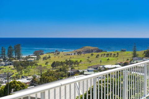 La Mer 19 Dulconghi Street - Foster Accommodation 0