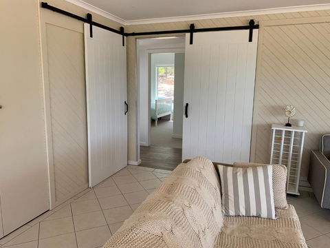 No. 10 Coffin Bay - Foster Accommodation 1