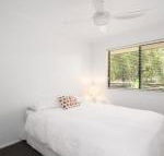 13 Orania Court Rainbow Shores Pool sleeps 8 air conditioning fire pit - Foster Accommodation