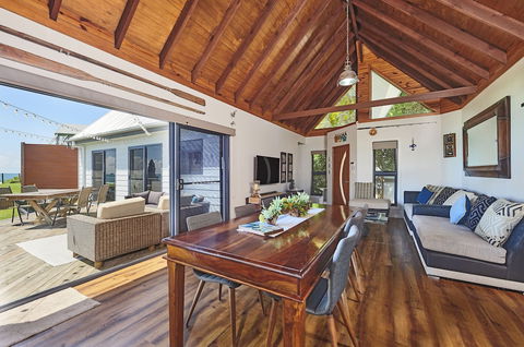 A PERFECT STAY - Belongil On The Beach - Foster Accommodation 3