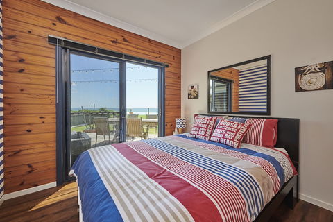 A PERFECT STAY - Belongil On The Beach - Foster Accommodation 2