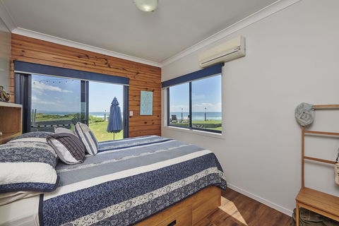 A PERFECT STAY - Belongil On The Beach - Foster Accommodation 6