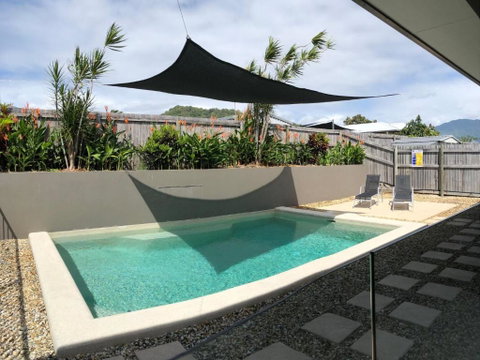 Cooya Beach Ultimate Tropical Getaway - Foster Accommodation 3