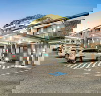 Avenue Motel Apartments - Foster Accommodation