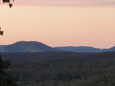 NEW Winston Cottage Leura Views & Location - Foster Accommodation 3