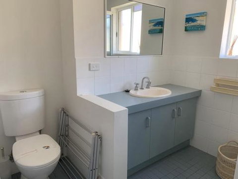 Unit 5 Sanctuary Shores Kings Beach Free Wifi! - Foster Accommodation 3