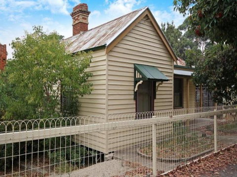 Pemberton - Foster Accommodation 5