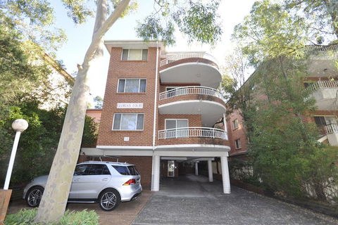 Parramatta Lennox 2 Bedroom - Foster Accommodation 1