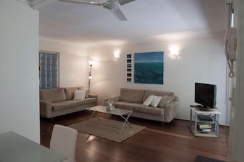 Wind 2 - Foster Accommodation 1