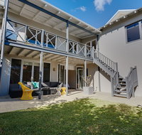 Cottesloe Executive Beach House - Foster Accommodation