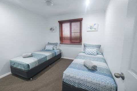 Absolute Airlie Airlie Beach - Foster Accommodation 3