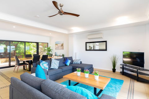 Absolute Airlie Airlie Beach - Foster Accommodation 1