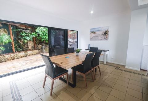 Absolute Airlie Airlie Beach - Foster Accommodation 5