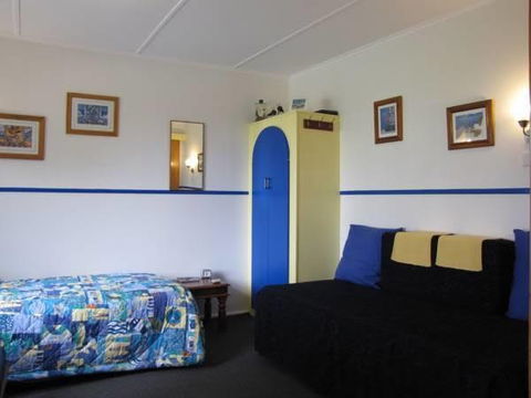 Naracoopa Holiday Cottages - Foster Accommodation 3