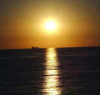 Short Stroll to Surf Beach North Street Woorim - Foster Accommodation