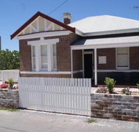 Old Sergeants Quarters - Foster Accommodation