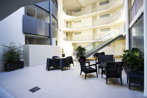 Oshen Holiday Apartments Yeppoon - Foster Accommodation 5