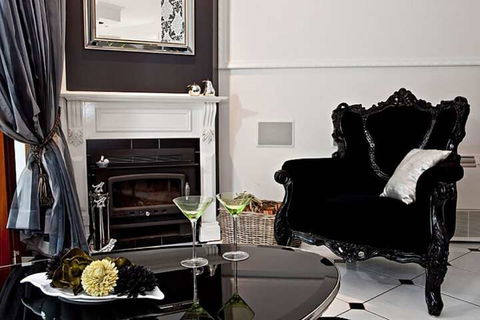 The Castle On Tamborine - Foster Accommodation 3