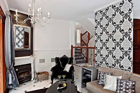 The Castle On Tamborine - Foster Accommodation 5