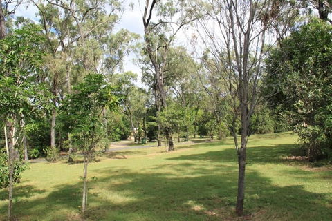Capricorn Caves - Caravan Park - Foster Accommodation 3