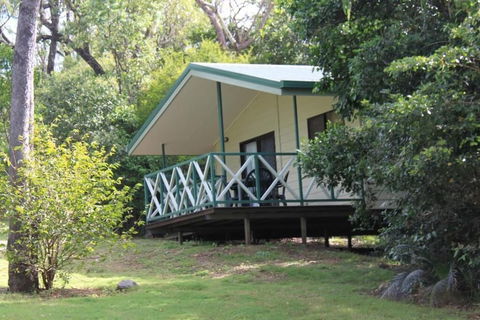 Capricorn Caves - Caravan Park - Foster Accommodation 0