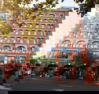 Wake Up Sydney - Foster Accommodation