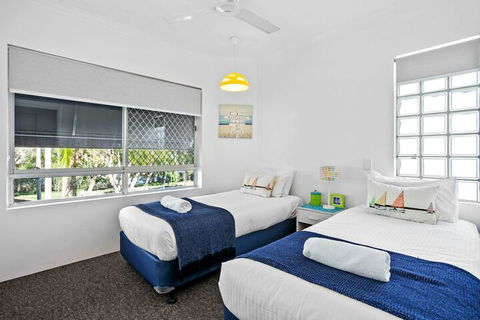 Noosa Riviera - Foster Accommodation 7