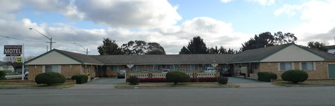 Parkhaven Motel - Foster Accommodation 1