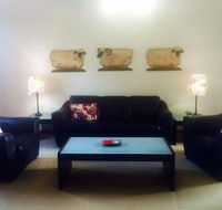 Australian Home Away at East Doncaster George - Foster Accommodation