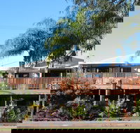Five 3 Five - The Beachside Barracks - Foster Accommodation