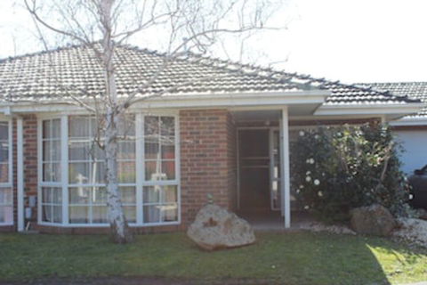 Australian Home Away At Doncaster Elgar - Foster Accommodation 0