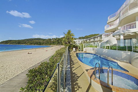 La Mer Noosa - Foster Accommodation 1