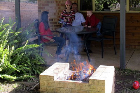 Peppermint Brook Cottages - Foster Accommodation 1