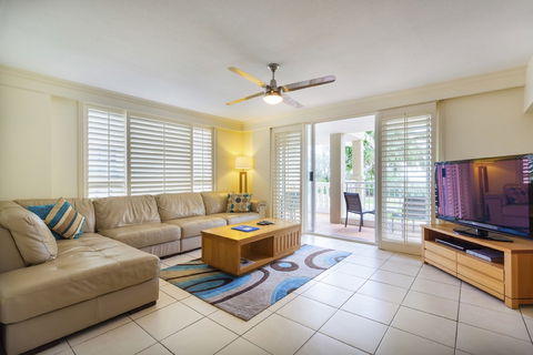 La Grande Apartments Broadbeach - Foster Accommodation 3