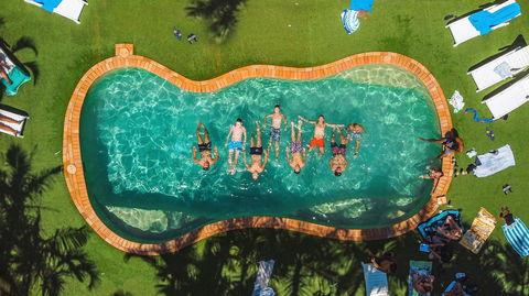 Budds In Surfers - Foster Accommodation 0