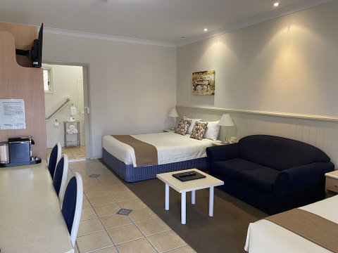 Dalby Mid Town Motor Inn - Foster Accommodation 6